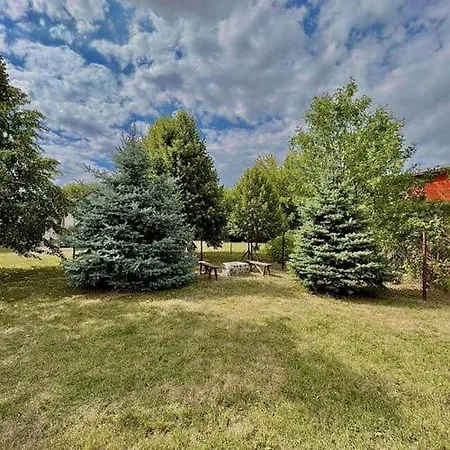 Brigitta Nyaralohaz * Poroszló