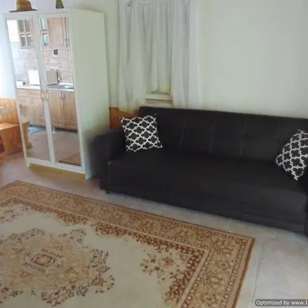 Brigitta Nyaralohaz Tatil Evi *