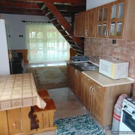 Brigitta Nyaralohaz Tatil Evi *